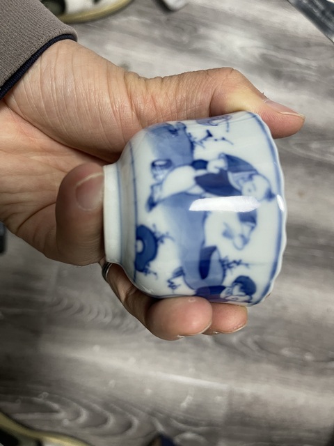 古玩陶瓷青花人物把杯拍賣,當(dāng)前價格2150元