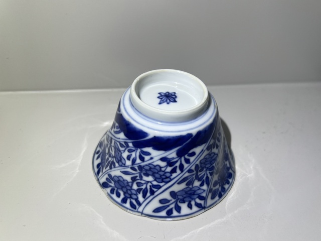古玩陶瓷青花花卉紋杯拍賣，當前價格1588元