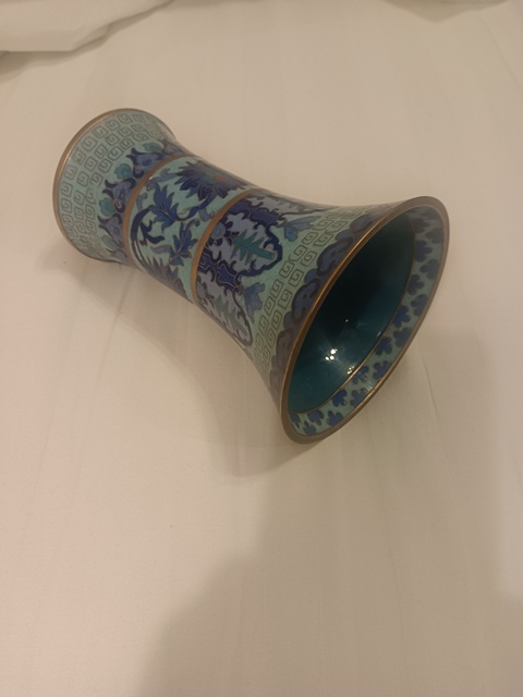 古玩陶瓷銅胎掐絲琺瑯花觚拍賣，當(dāng)前價(jià)格1698元
