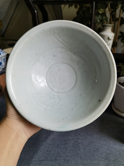 古玩陶瓷【精品】南宋青白釉鵝紋刻仰蓮紋斗笠碗拍賣,當前價格0元