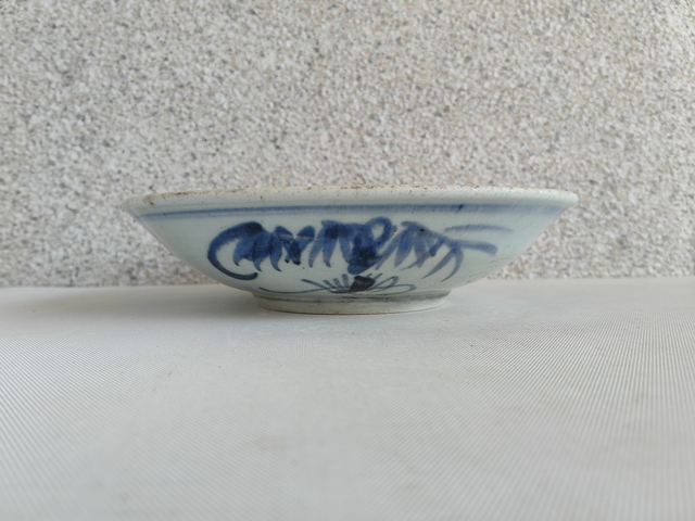 古玩陶瓷青花夔龍紋盤拍賣,當前價格680元