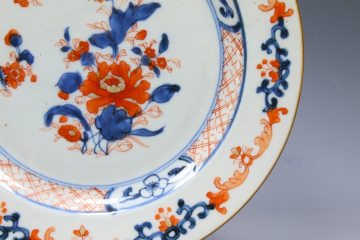 古玩陶瓷清康熙·青花礬紅描金折枝牡丹紋折沿盤真品鑒賞圖