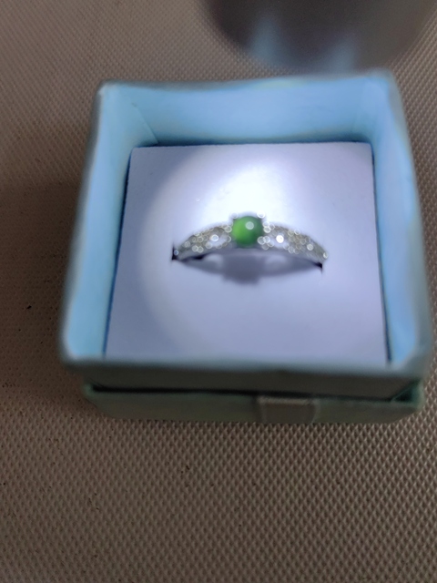 古玩玉器天然翡翠鑲嵌戒指拍賣，當前價格260元