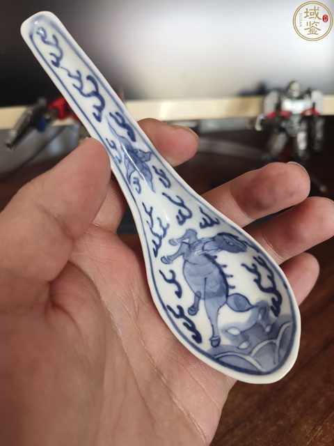 古玩陶瓷青花海獸紋勺拍賣,當前價格688元