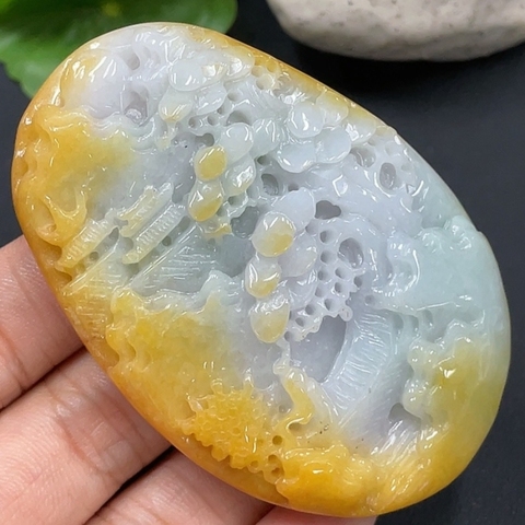 古玩玉器天然翡翠掛件帶翡翠證書(帶玉繩,會綁好)拍賣,當前價格2000元