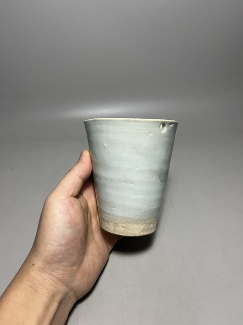 古玩陶瓷龍泉青瓷杯拍賣,當前價格0元