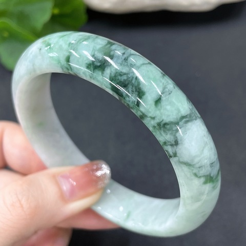古玩玉器天然翡翠手鐲(帶翡翠鑒定證書)拍賣,當前價格1200元