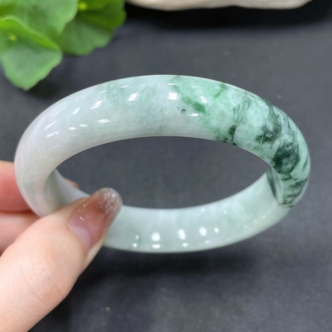 古玩玉器天然翡翠手鐲(帶翡翠鑒定證書)拍賣,當前價格1200元