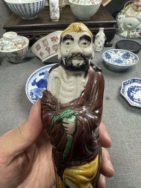 古玩陶瓷晚清素三彩鐵拐李造像拍賣,當前價格3500元