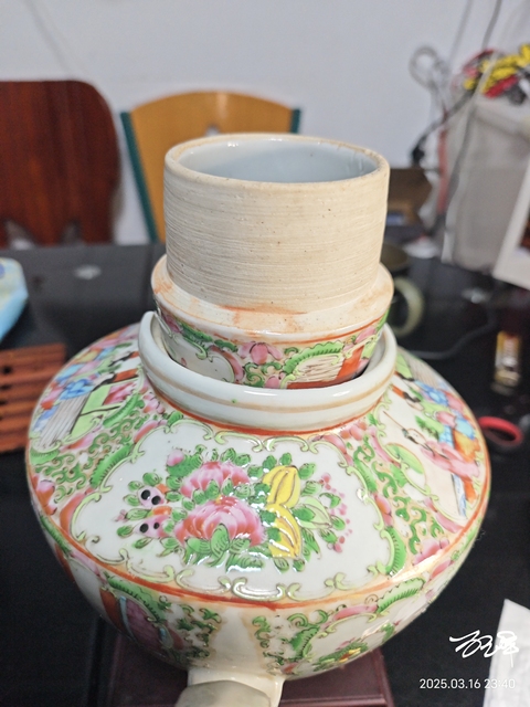 古玩陶瓷咸豐細路廣彩將軍壺拍賣,當前價格1380元