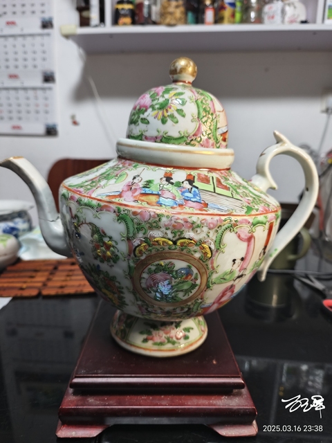 古玩陶瓷咸豐細路廣彩將軍壺拍賣,當前價格1380元