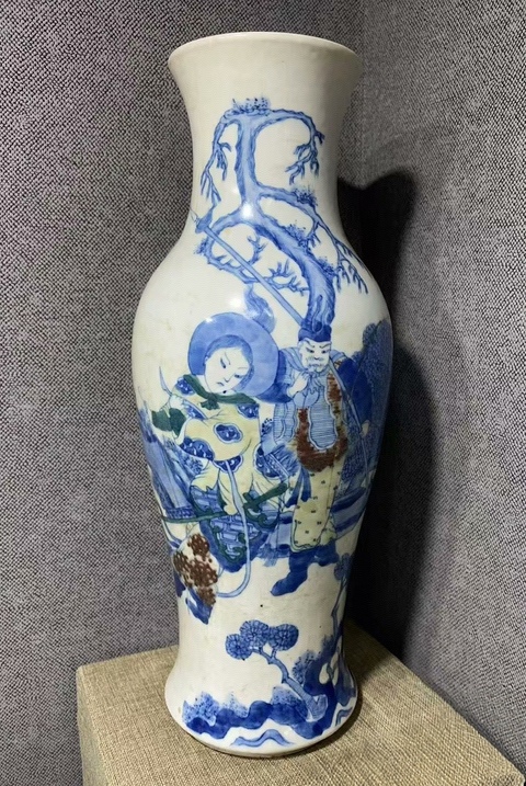 古玩陶瓷清釉下三彩人物故事紋觀音瓶拍賣，當前價格5600元