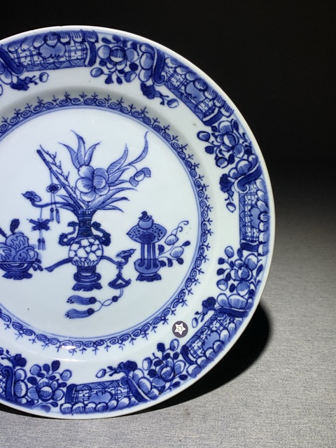 古玩陶瓷青花博古花卉紋盤拍賣，當前價格0元