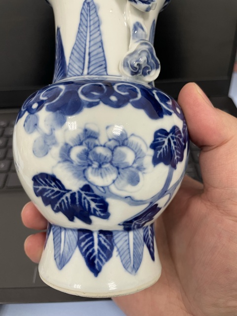 古玩陶瓷清光緒·青花花卉如意耳尊拍賣，當前價格5800元