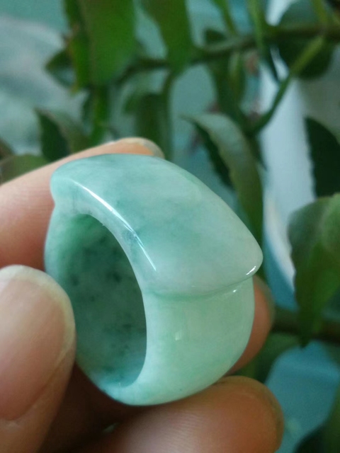 古玩玉器天然翡翠戒指拍賣,當前價格368元