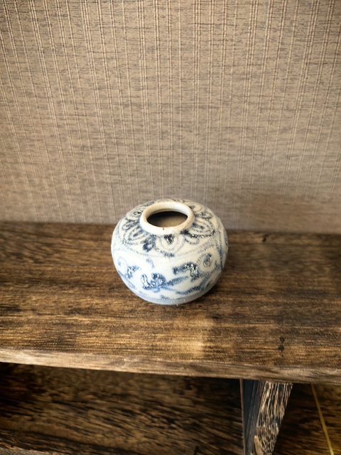 晚明青花蓮瓣花卉紋水盂拍賣，當前價格800元