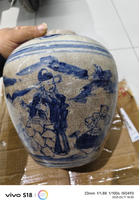 古玩陶瓷人物紋青花罐拍賣,當前價格150元