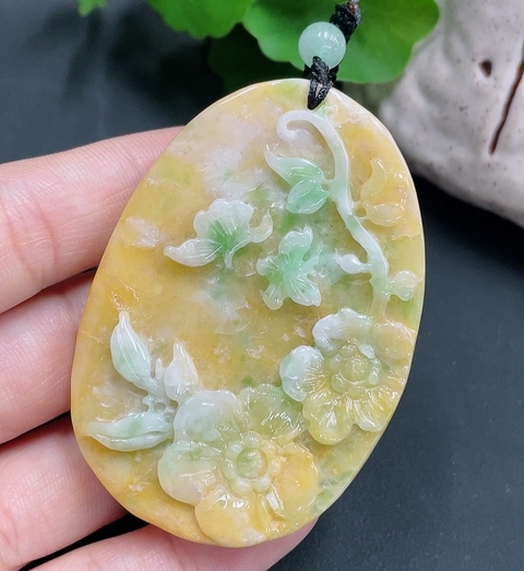 古玩玉器天然翡翠花鳥玉墜(帶翡翠鑒定證書)拍賣,當前價格0元
