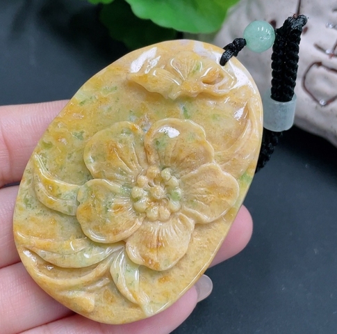 古玩玉器天然翡翠花鳥玉墜(帶翡翠鑒定證書)拍賣,當前價格0元