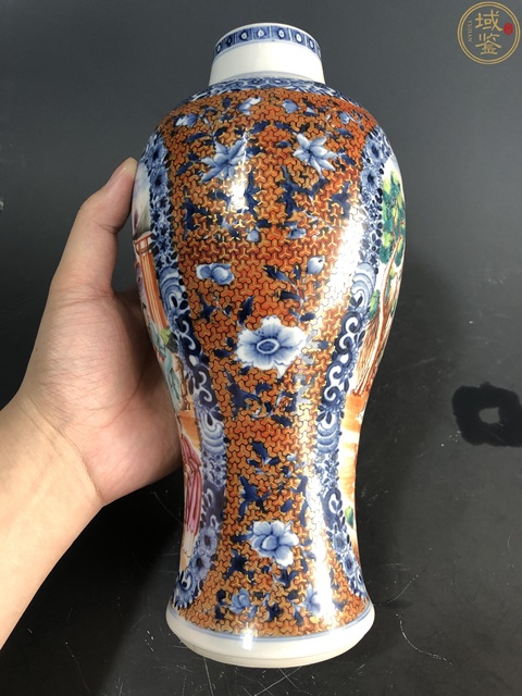 古玩陶瓷乾隆廣琺瑯彩人物紋雞腿瓶拍賣，當前價格8000元