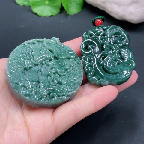 古玩玉器天然翡翠掛件拍賣,當前價格299元