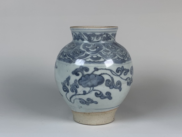 古玩陶瓷明中晚期·青花花卉紋罐拍賣,當前價格1164元