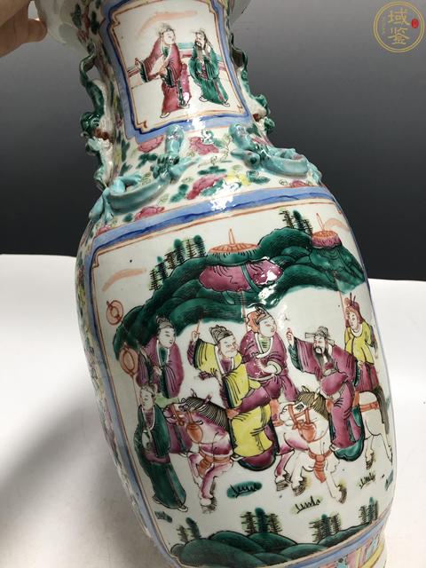 古玩陶瓷粉彩開窗人物故事紋貼塑螭龍獅耳瓶拍賣,當前價格11800元