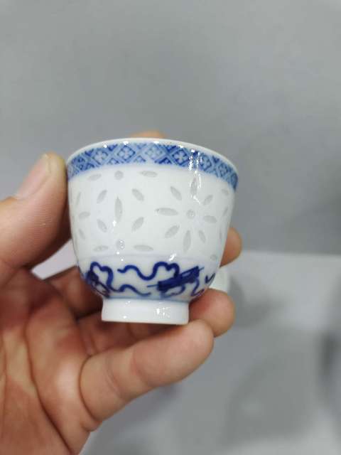 古玩陶瓷青花玲瓏瓷杯拍賣，當前價格550元
