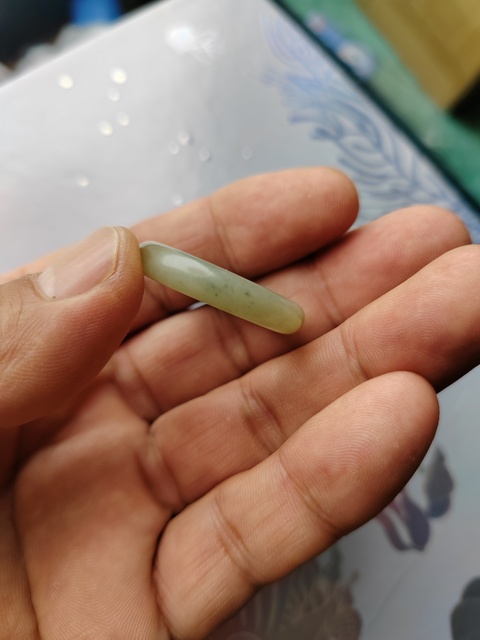 古玩玉器晚清和田玉雕“素紋環”拍賣，當前價格399元
