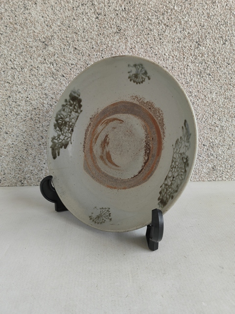 古玩陶瓷龍泉青瓷青花花卉紋盤拍賣，當(dāng)前價(jià)格298元