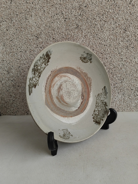 古玩陶瓷龍泉青瓷青花花卉紋盤拍賣，當(dāng)前價(jià)格298元