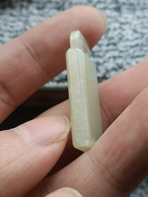 古玩玉器創匯(老改)和田玉無事牌拍賣,當前價格138元