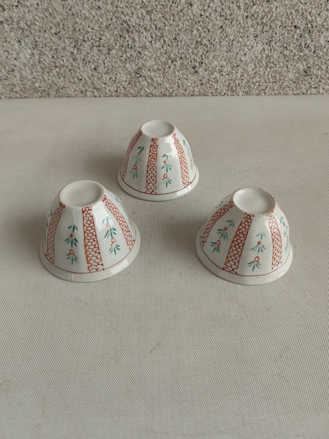 古玩陶瓷彩繪花卉紋杯拍賣,當(dāng)前價(jià)格198元