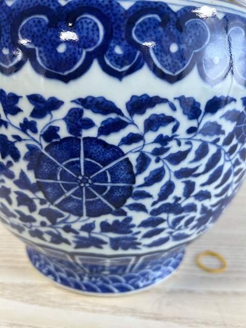 域鉴古玩】青花双耳瓶鉴定结果_青花双耳瓶真假鉴别