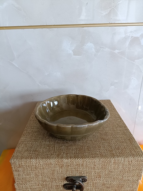 古玩陶瓷宋末元初龍泉青瓷鱔魚黃釉蔗椴洗拍賣,當前價格3980元
