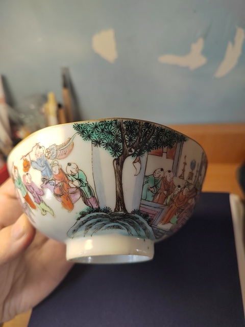 古玩陶瓷清晚·粉彩百子鬧春紋花口碗拍賣,當前價格4500元