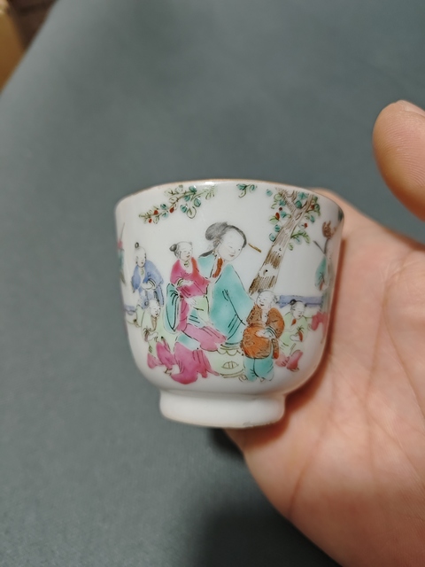 古玩陶瓷清晚·粉彩三娘教子紋執(zhí)杯拍賣,當前價格1600元