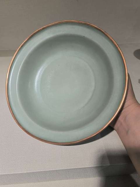 古玩陶瓷宋代 龍泉青釉折沿洗黑胎龍官拍賣，當前價格50000元