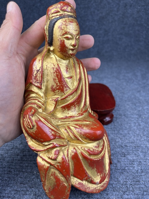古玩雜項木雕菩薩拍賣，當(dāng)前價格6999元