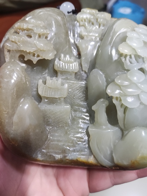 古玩玉器和田籽料玉山子拍賣，當(dāng)前價格6899元
