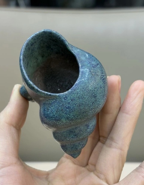 古玩陶瓷清晚紫砂胎掛爐鈞釉海螺水盂拍賣，當(dāng)前價格2555元