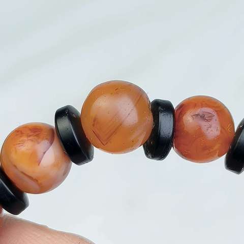 古玩玉器紅瑪瑙珠串拍賣,當前價格0元