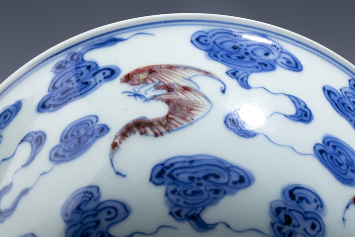 古玩陶瓷清乾隆·青花釉里紅洪福齊天紋碗真品鑒賞圖