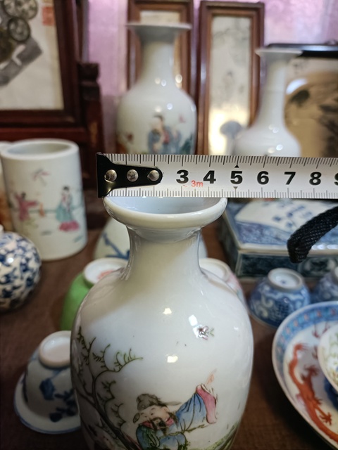 古玩陶瓷民國粉彩人物故事紋盤口瓶拍賣,當前價格6888元