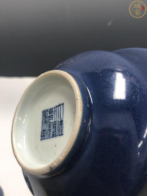 古玩陶瓷大清乾隆年製官窯本朝款乾隆霽藍釉蓋碗拍賣,當前價格18000元