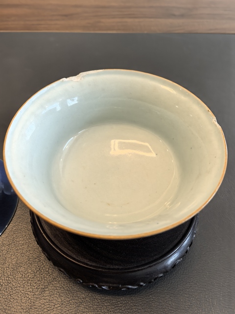 古玩陶瓷大清乾隆年製官窯本朝款乾隆霽藍釉蓋碗拍賣,當前價格18000元