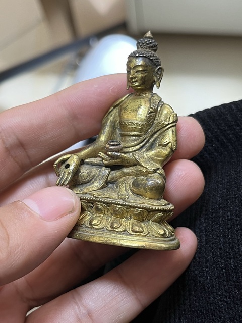 古玩銅器藥師佛拍賣,當前價格23000元