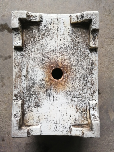 古玩陶瓷粉彩人物故事紋四方花盆拍賣，當(dāng)前價格4500元