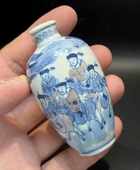 古玩陶瓷青花釉里紅人物鼻煙壺拍賣，當前價格7500元