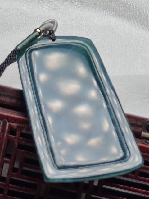 古玩玉器天然翡翠雕刻山水牌(帶鑒定證書)拍賣,當前價格1688元
